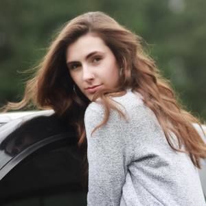 Meet your Posher, Casey